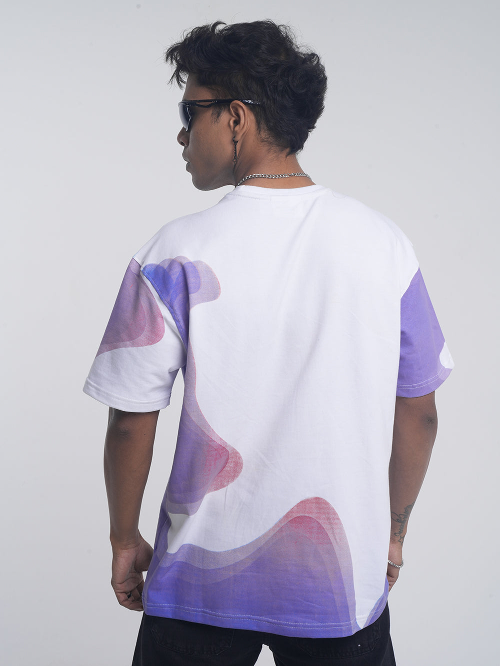 LAYERS T-SHIRT